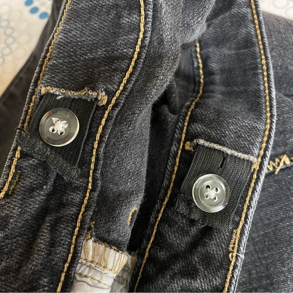 Old Navy Faded Black Denim Boys Skinny Jeans - Picture 5 of 8